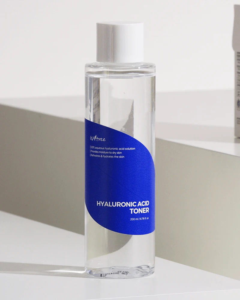 ISNTREE Hyaluronic Acid toner 6.76 Fl. Oz. Deep Moisturizing Soothing Nourishing (200ml)